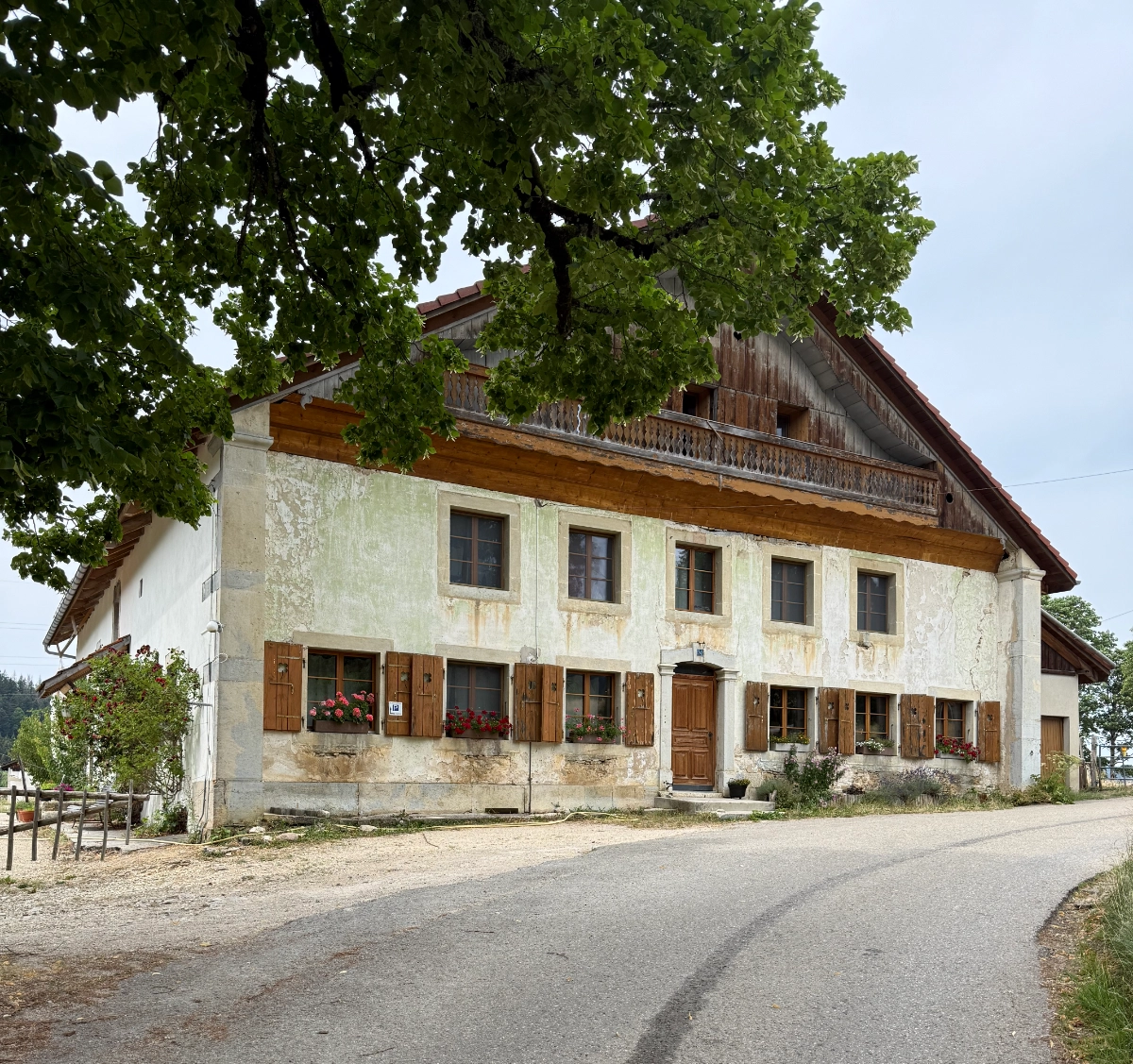 Neuenburger%20Jura%20Haus_5124